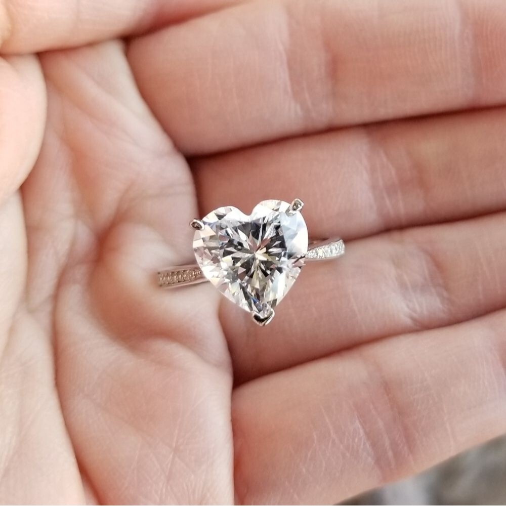 💎3.5 CARAT💎 SIMULATED HEART DIAMOND RING